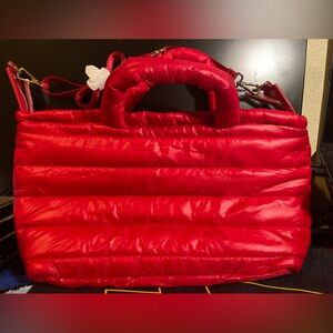 Estee Lauder Weekender Travel Puffer Bag Red w/ Adjustable Shoulder Strap